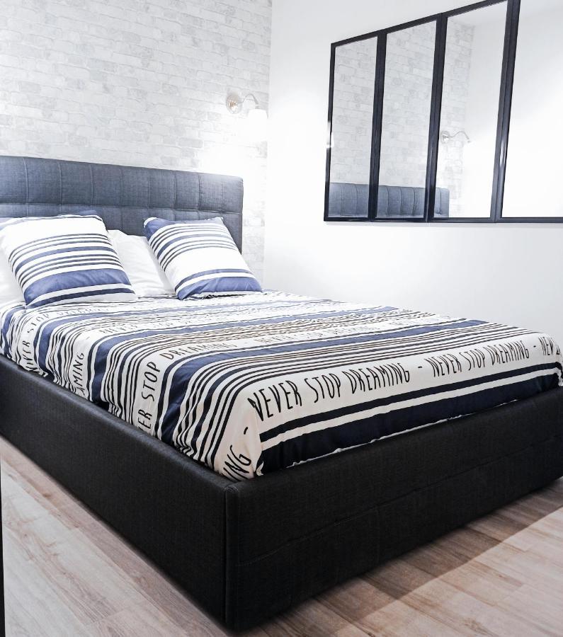 Detente & Jardin By Beds4Wanderlust - Charmant T2 Avec Jardin - Gare Plaisir-Grignon, Versailles 20Km Екстериор снимка